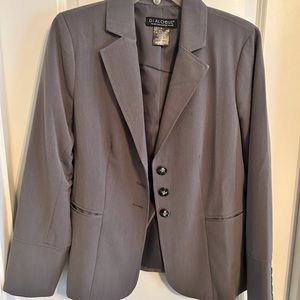 Women’s gray suit blazer